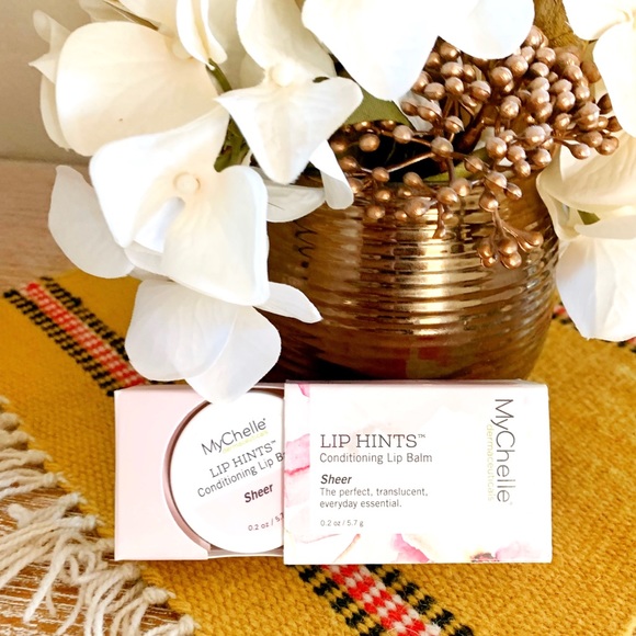 MyChelle Other - NWT Conditioning Lip Balm Sheer
